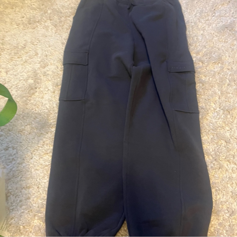 Athleta Navy Women’s Cargo Pants